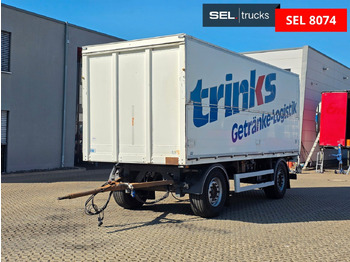 Remolque transporte de bebidas