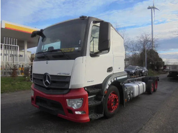 Camión portavehículos MERCEDES-BENZ Actros
