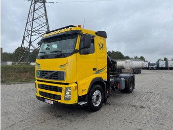 Cabeza tractora VOLVO FH12 420