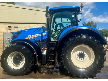 Tractor NEW HOLLAND T7