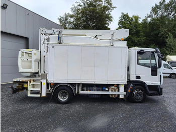 Camión Iveco EuroCargo 120 120E18 + COMET 151TAL (15 m): foto 3
