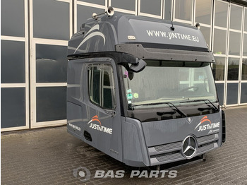 Cabina e interior para Camión Mercedes-Benz Actros MP4: foto 2