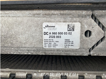 Radiador para Camión Mercedes-Benz Antos MP4: foto 3