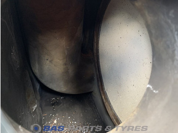 Silenciador para Camión Renault PREMIUM Uitlaatdemper Renault kwaliteit 7420899867: foto 4 Silenciador para Camión Renault PREMIUM Uitlaatdemper Renault kwaliteit 7420899867: foto 4