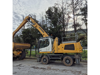 Manipulador de materiales LIEBHERR LH 30 M
