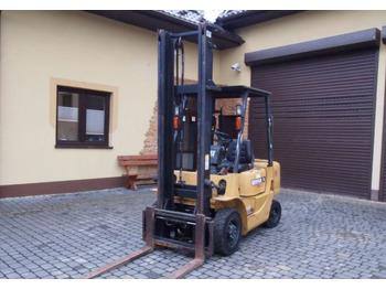 Carretilla elevadora diésel Wózek widłowy Catepillar DP25K 2002 DUPLEX: foto 2