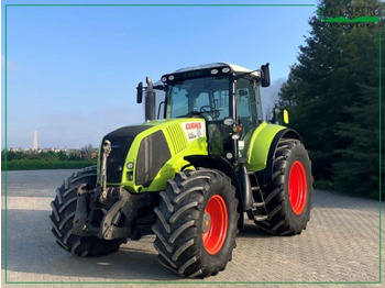 Tractor CLAAS Axion 840