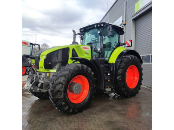 Tractor Claas Axion 930: foto 3