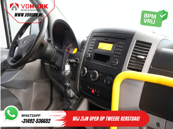 Minibús, Furgoneta de pasajeros Mercedes-Benz Sprinter Mercedes-Benz 313 2.2 CDI Aut. E6 L2H2 €10.890 Incl. BTW BPM VRIJ! EXPORT ONLY Combi/ 9 Persoons/ Kombi/ 9P/ Airco/ Rolstoellift: foto 3 Minibús, Furgoneta de pasajeros Mercedes-Benz Sprinter Mercedes-Benz 313 2.2 CDI Aut. E6 L2H2 €10.890 Incl. BTW BPM VRIJ! EXPORT ONLY Combi/ 9 Persoons/ Kombi/ 9P/ Airco/ Rolstoellift: foto 3