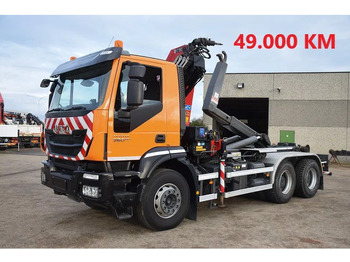 Camión multibasculante IVECO Trakker