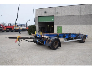 Semirremolque portacontenedore/ Intercambiable RENDERS