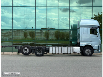 Camión chasis DAF XF 480 FAR SSC Euro 6 978.000 KM Park Airco 2X Tanks TOP Condition: foto 5 Camión chasis DAF XF 480 FAR SSC Euro 6 978.000 KM Park Airco 2X Tanks TOP Condition: foto 5