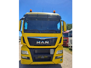 Camión chasis MAN TGX 26.480 6X2 3 osie: foto 3