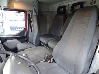 Cabeza tractora Volvo FE320 Fahrschule/ driving school: foto 4