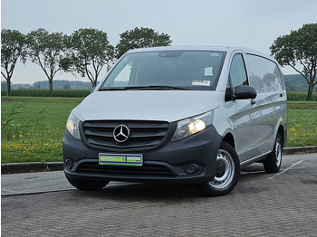 Furgoneta pequeña MERCEDES-BENZ Vito 114