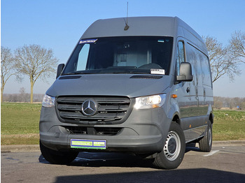 Furgón MERCEDES-BENZ eSprinter