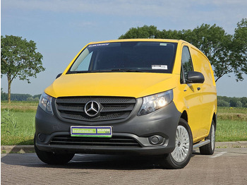 Furgoneta pequeña MERCEDES-BENZ eVito