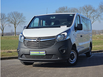 Minibús OPEL