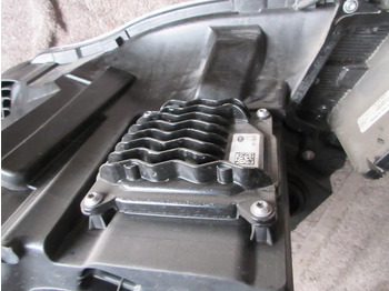 Faro delantero para Camión DAF 1857526 KOPLAMP XENOS LINKS DAF CF XF EURO 6: foto 4
