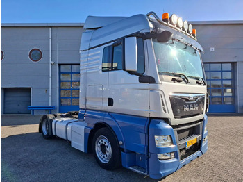 Cabeza tractora MAN TGX 18.440 / MEGA / NL TRUCK / TUV:12-02-2026 / DOUBLE TANK / PARKCOOL / ACC / LWDS / FRIDGE / 2XBED / AUTOMATIC / EURO-6 / 2016: foto 2