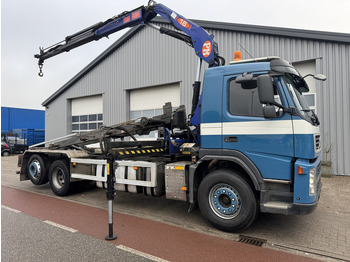 Camión con equipo de cable VOLVO FM9