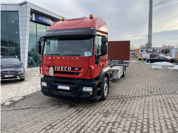 Camión chasis IVECO Stralis 360 AT 190 / Euro 5 / NEW Service / Long Frame: foto 3