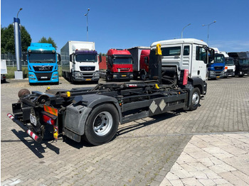 Camión portacontenedore/ Intercambiable MAN TGS 18.320 NO Rust / Multilift Joab / BIG Wheelbase: foto 5