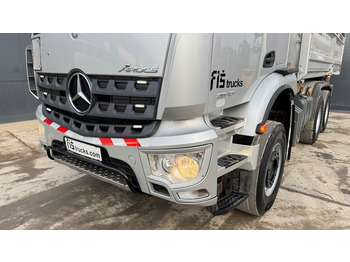 Camión volquete Mercedes-Benz Arocs 2643 6X4 meiller bordmatic tipper: foto 2 Camión volquete Mercedes-Benz Arocs 2643 6X4 meiller bordmatic tipper: foto 2