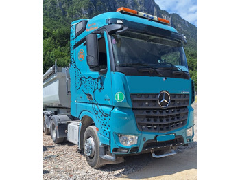Cabeza tractora MERCEDES-BENZ Arocs 1842