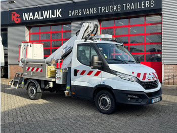 Furgoneta IVECO Daily 35s14