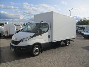 Furgoneta caja cerrada IVECO Daily 35s16