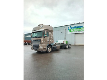 Camión chasis DAF XF 105.510 6x2: foto 2