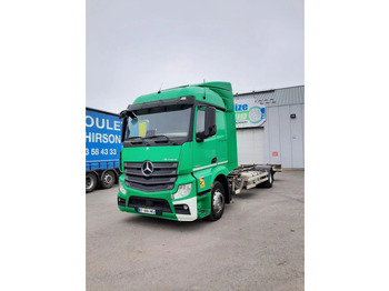 Camión chasis MERCEDES-BENZ Actros 1836