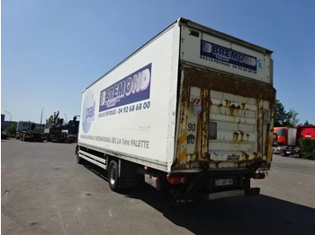 Camión caja cerrada Renault Midlum 270 dxi - manual gearbox / steel suspension lames: foto 2