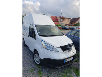 Furgoneta pequeña NISSAN e-NV200