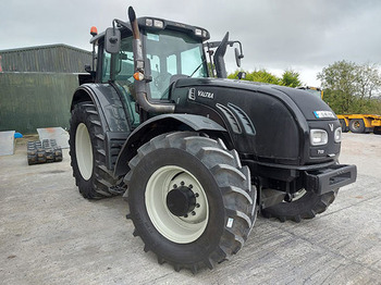 Tractor VALTRA T132