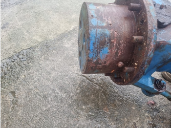 Eje delantero Ford Tw25, Tw35, 8730, 8830 Front Axle Rh Hub Complete Zp4472355168, 83944714: foto 5