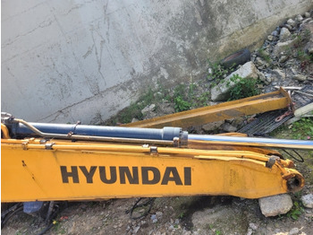 Cilindro hidráulico HYUNDAI