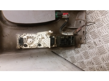 Cabina e interior para Manipulador telescópico Manitou Mlt630t, Mlt634 120 Lsu, Mlt731 T Lsu Cab Interior Side Panel 224741: foto 5