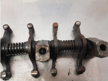 Motor y piezas para Tractor Massey Ferguson 65 Mk1, Engine Rocker Shaft 55437, 52703: foto 2