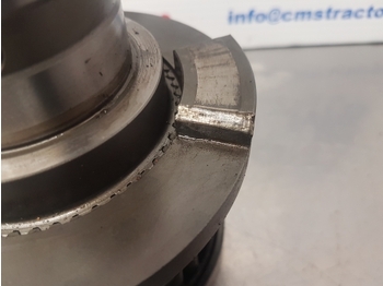 Eje delantero New Holland Case Ts115a, T6000, Tsa, Fwd Coupling Sleeve And Hub 47126782,: foto 2