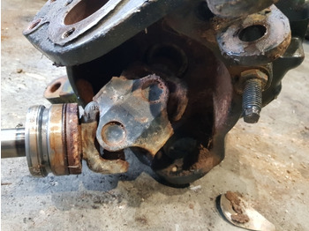 Eje delantero New Holland T6, T7, T6000 Case Maxxum T6.180 Front Axle Hub Rhs Complete: foto 3
