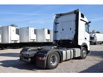 Cabeza tractora Mercedes-Benz Actros 5 1845 BigSpace Max tanks: foto 4