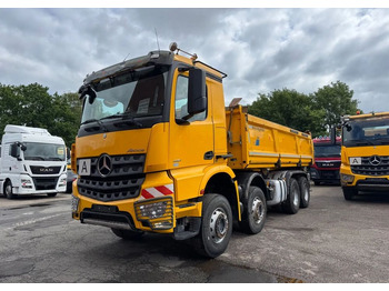 Camión volquete MERCEDES-BENZ Arocs 4151