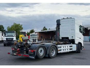 Camión multibasculante Volvo FH 540 / 6x2/  HIAB XR21SL56 Hakowiec / Euro 6 / Automat / Zawieszenie: Pneumatyczne / Retarder: foto 2 Camión multibasculante Volvo FH 540 / 6x2/  HIAB XR21SL56 Hakowiec / Euro 6 / Automat / Zawieszenie: Pneumatyczne / Retarder: foto 2