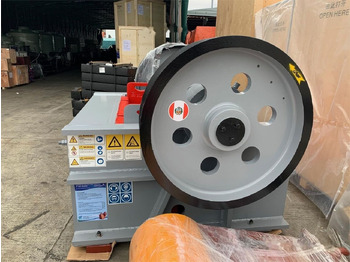 Trituradora de mandíbula nuevo Kinglink PEX 10X47 Fine Stone Jaw Crusher for Concrete Batching Plant: foto 2