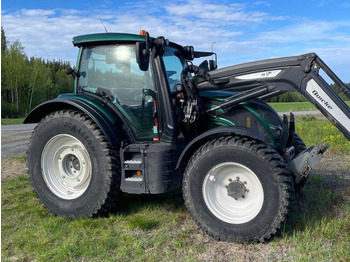 Tractor Valtra N154E Versu SmartTouch MR19 Valtra N154E Versu SmartTouch MR19 med frontlastare Quicke Q5M: foto 4