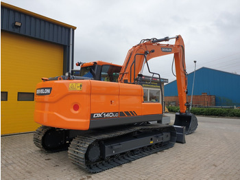 Excavadora de cadenas nuevo Develon DX140LC: foto 5
