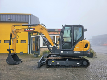 Miniexcavadora XCMG XE60GA