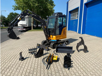 Miniexcavadora BERGER KRAUS